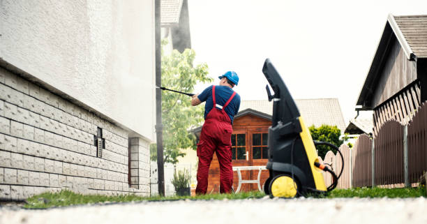 Garage Pressure Washing in Enumclaw, WA